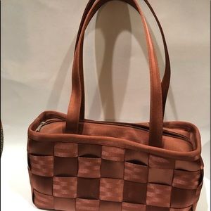 Harvey’s seatbelt bag. rust color 14”x 7.5” x 4”